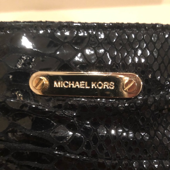 Michael Kors Webster Clutch & Shoulder Bag - Picture 3 of 7